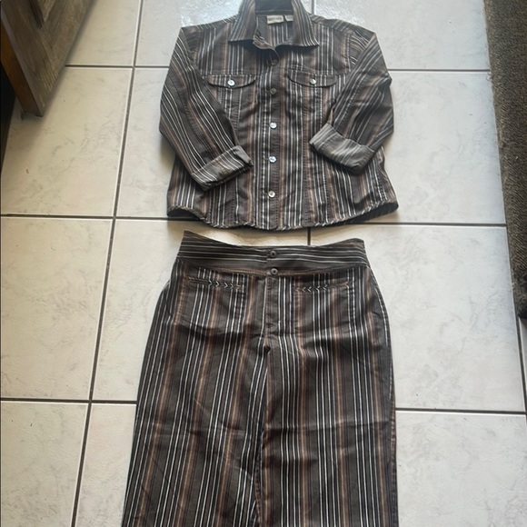 Chico’s Brown and White Striped set. - Picture 1 of 9